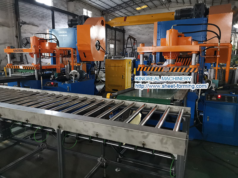 UAE abu dhabi CLIP IN LAY IN false Ceiling tile production machine 